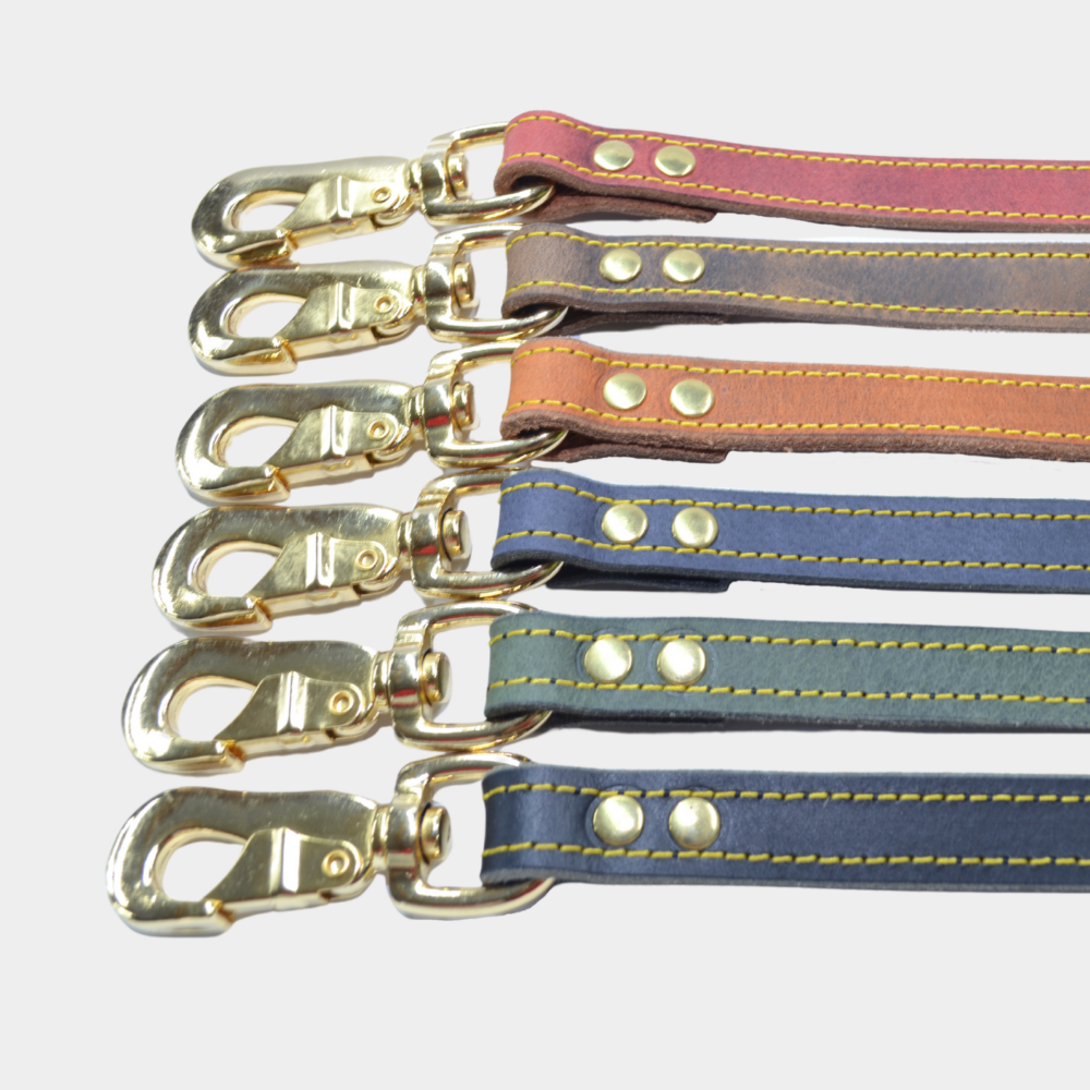 Looplijn gestikt met goude toebehoren (L 100 cm x B 2cm)